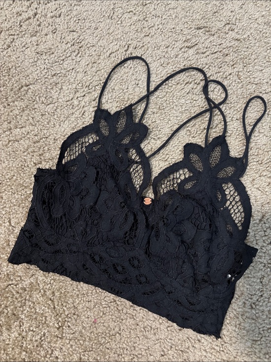 Free People Other - NWOT Free People One Black Floral Lace Bralette